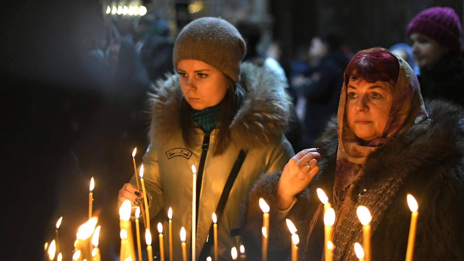 В храмах Москвы и Подмосковья прошли богослужения о жертвах теракта в Crocus