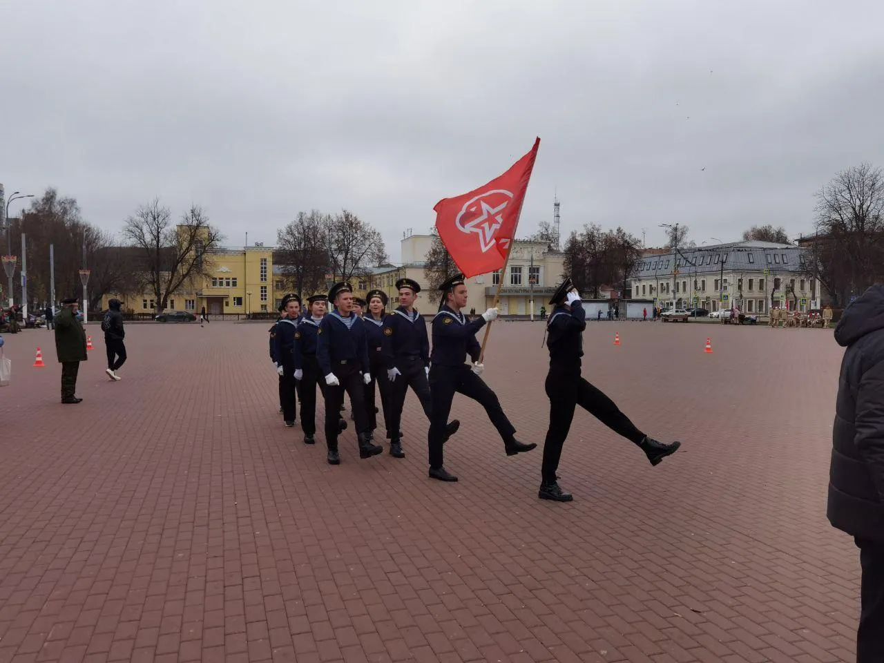 Леонид Галин