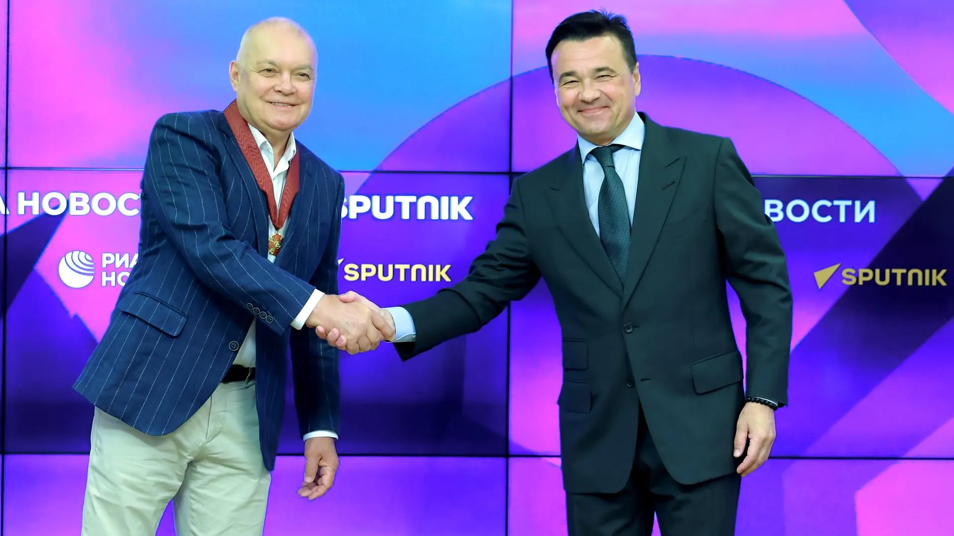 Константин Семенец