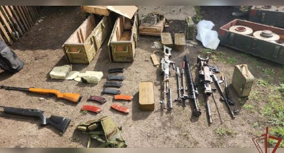 Росгвардия: сотни кг взрывчатки и 8 тыс боеприпасов нашли в тайниках в ДНР
