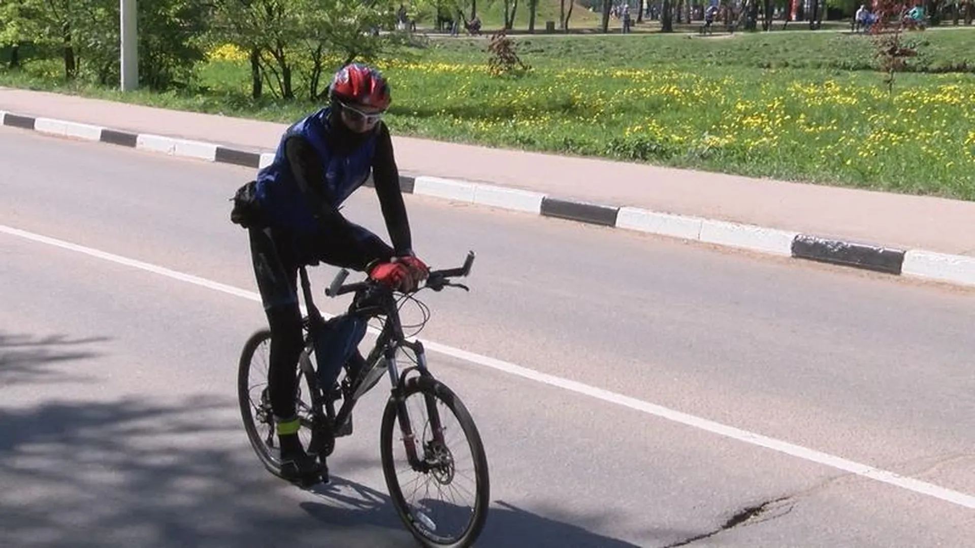 Житель Долгопрудного покорил Эльбрус на велосипеде