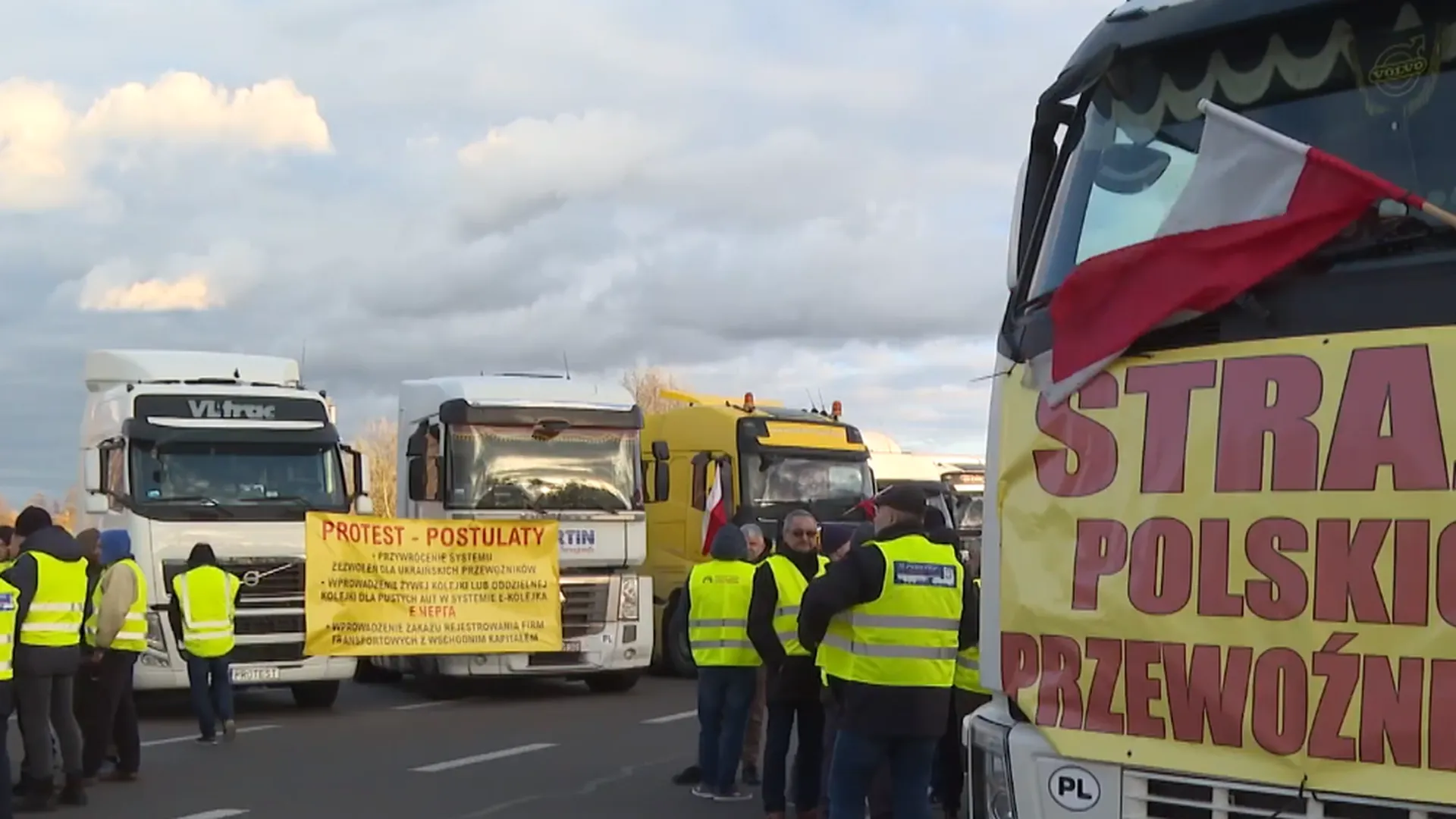 Протест польских дальнобойщиков на границе Польши и Украины: причины и  последствия | РИАМО | РИАМО