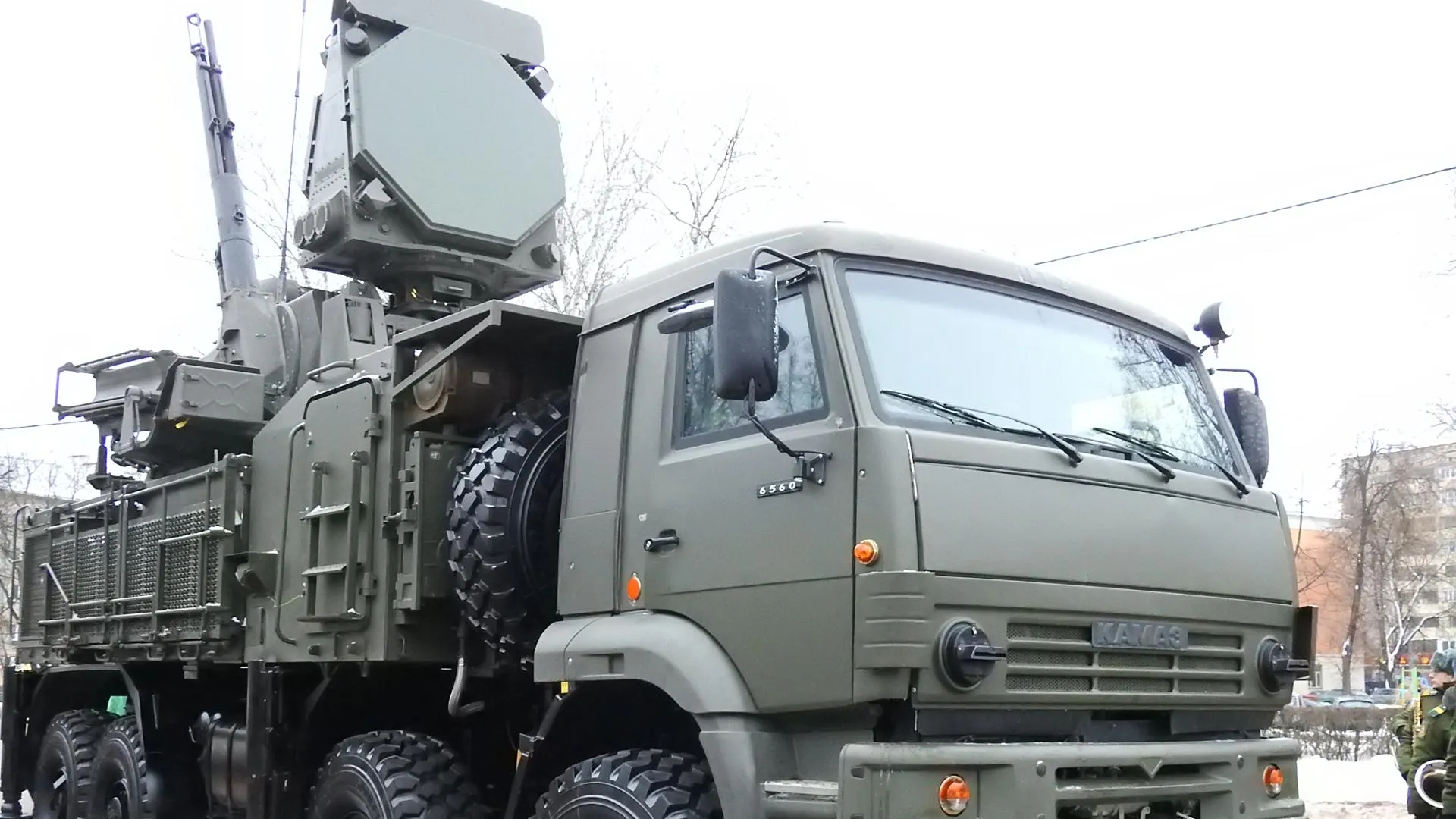 Митинг Краснознаменного полка: боевой комплекс «Панцирь» и марш | РИАМО в  Подольске | РИАМО в Подольске