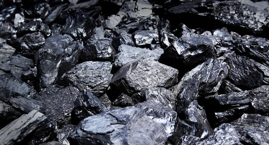 Поставки российского угля начались в Катар и Мозамбик