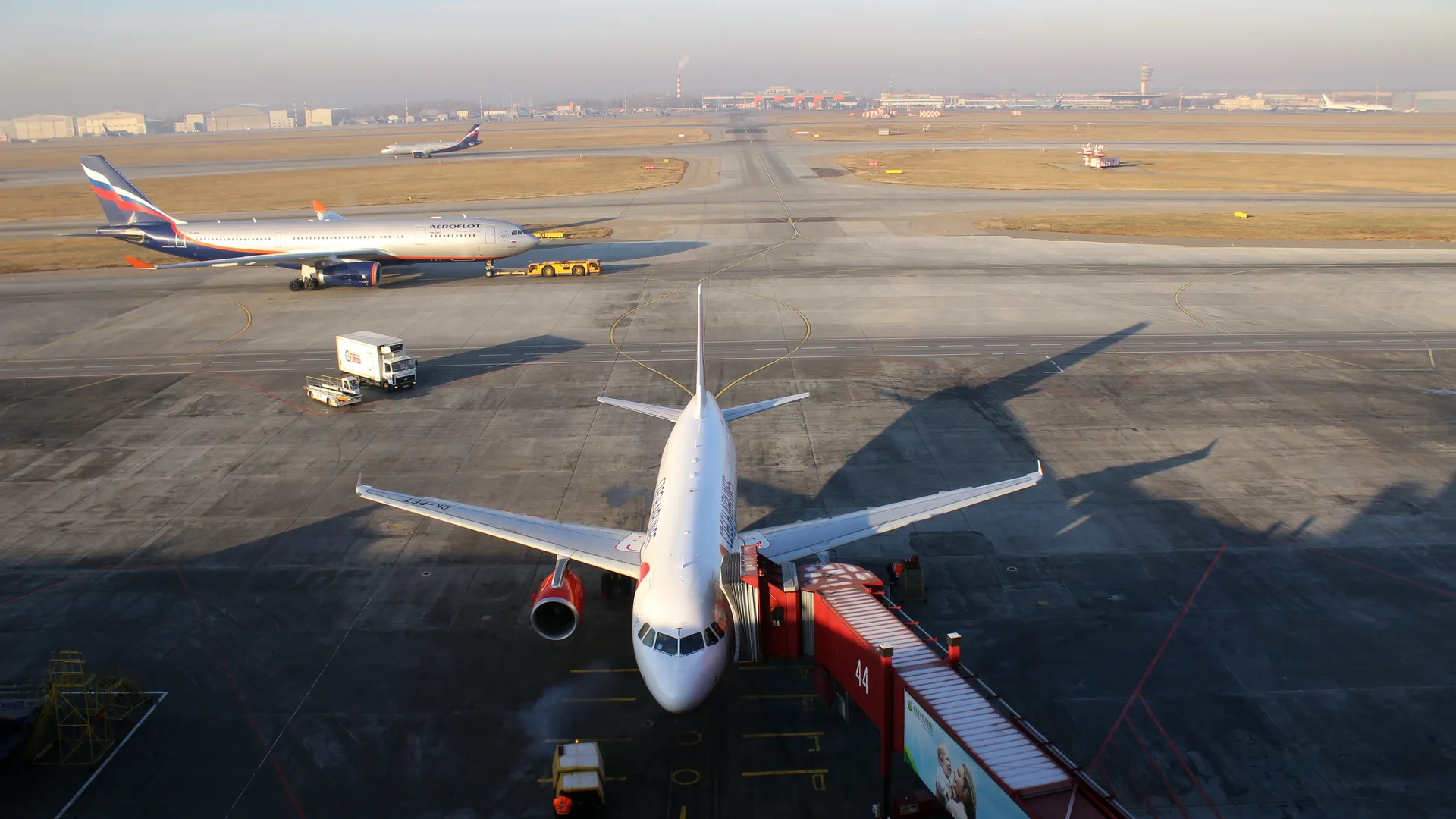 Новые «спрямленные» схемы посадки в московских аэропортах снизят затраты на полеты