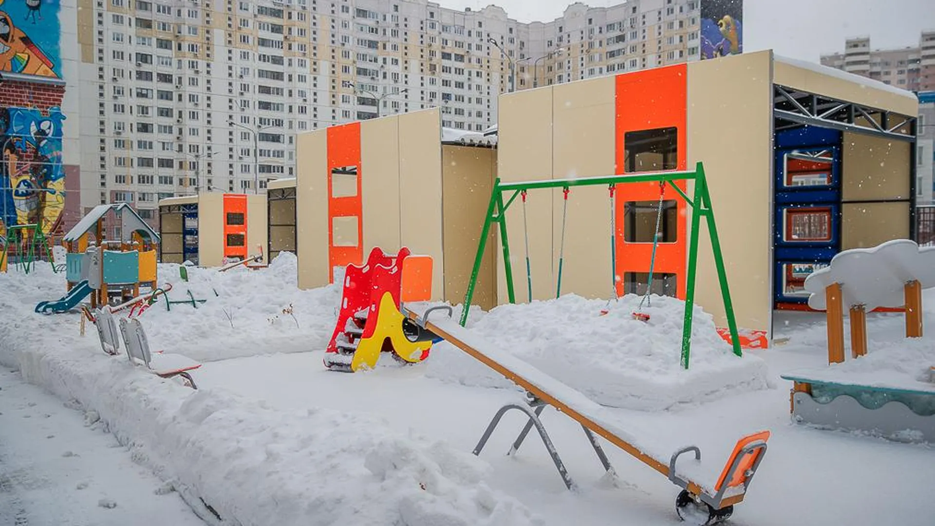 Новый трехэтажный детский сад построили в Одинцовском округе