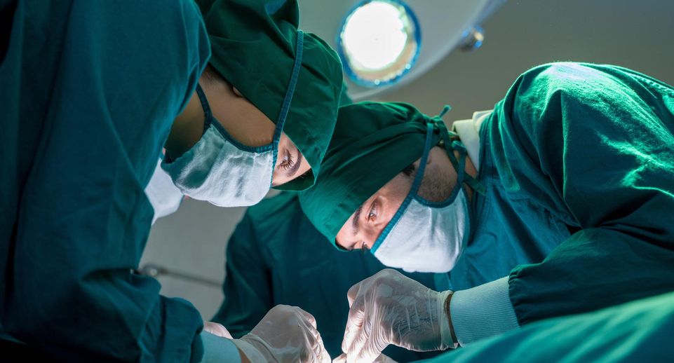 Уролог в Кемерове сохранил орган пациентки в ходе сложной операции