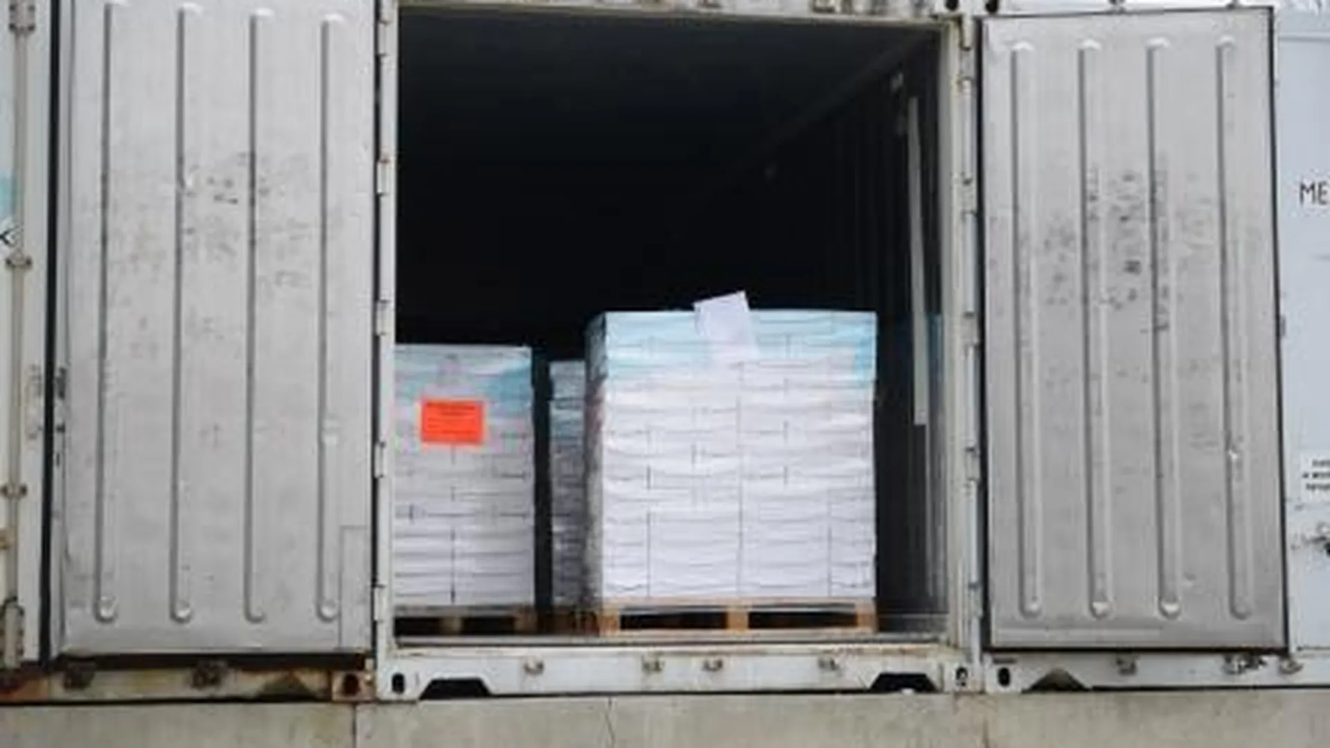Более 21 тонны санкционного сыра из Германии задержали в Подмосковье