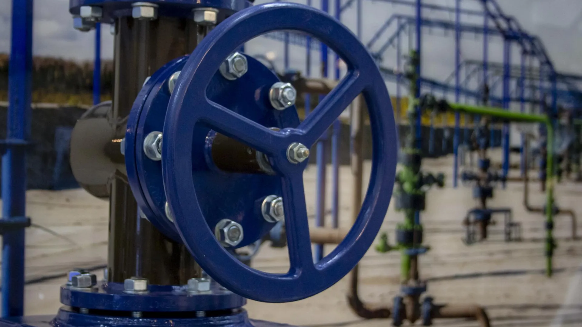 «Газпром» подает газ Европе в объеме 42,1 млн куб. м через «Суджу»