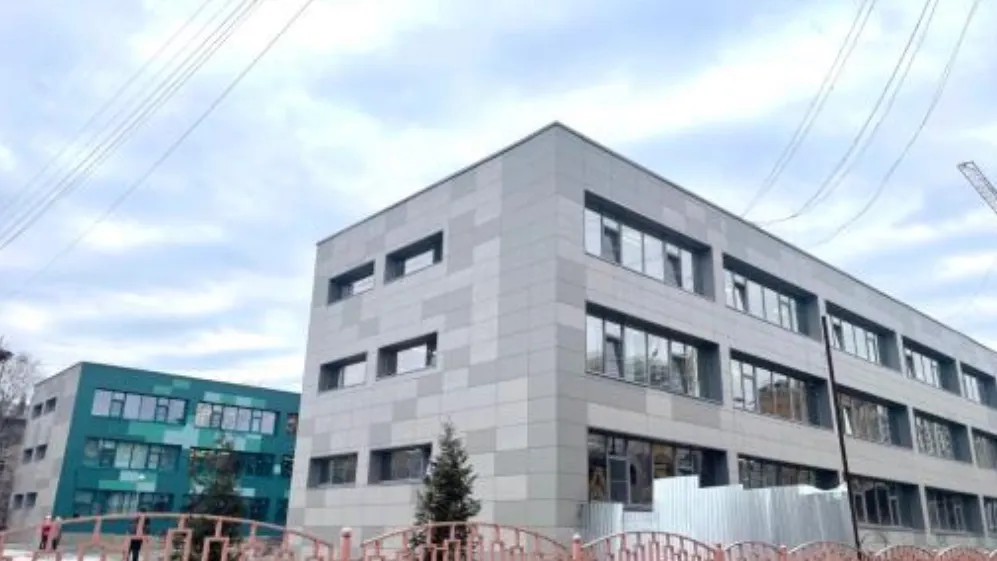 К 1 сентября в Королеве реконструируют школу № 1