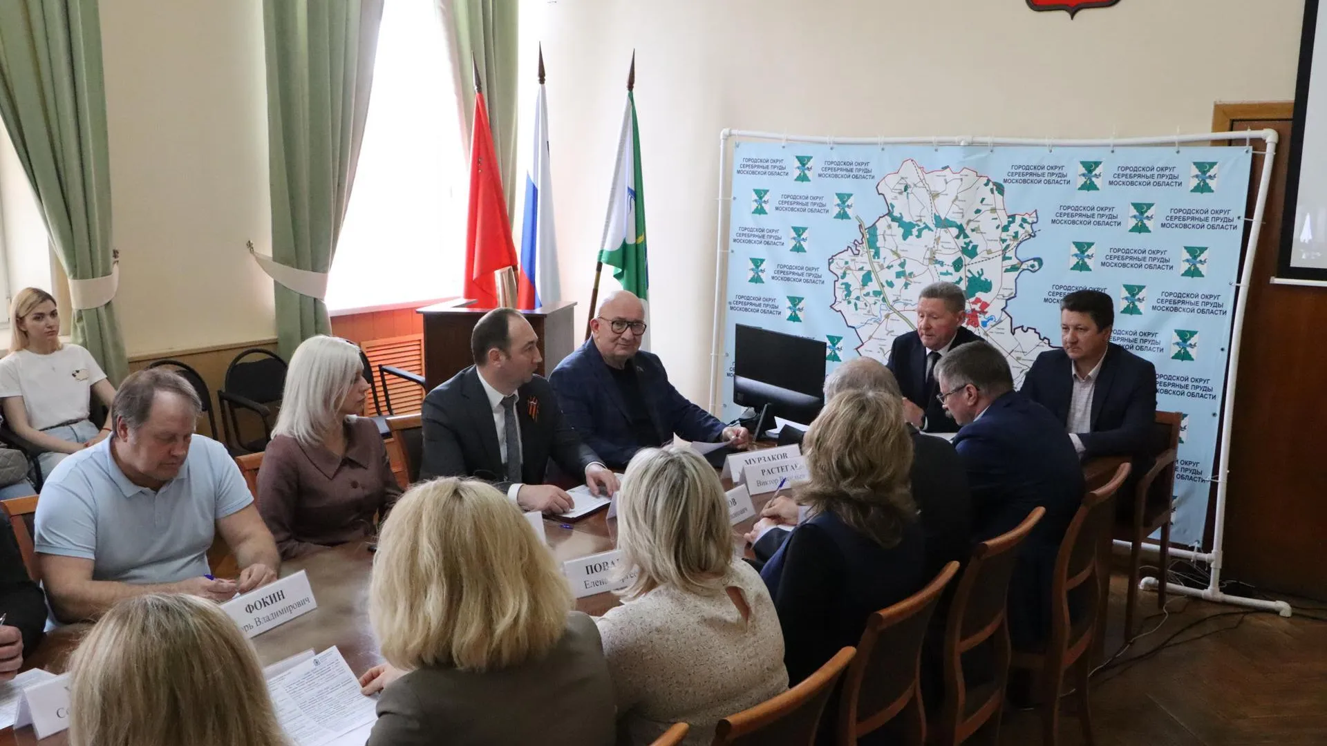 Депутат Барсуков провел заседание комитета по самоуправлению в Серебряных Прудах