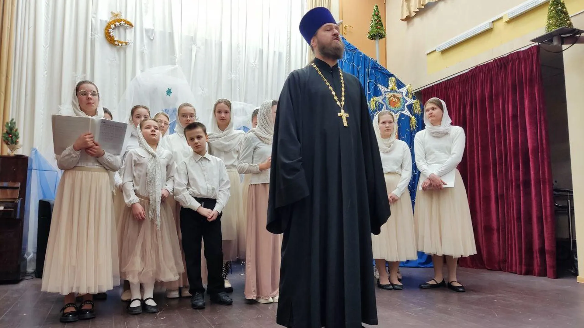 Священники поздравили воспитанников семейного центра Сергиева Посада с Рождеством