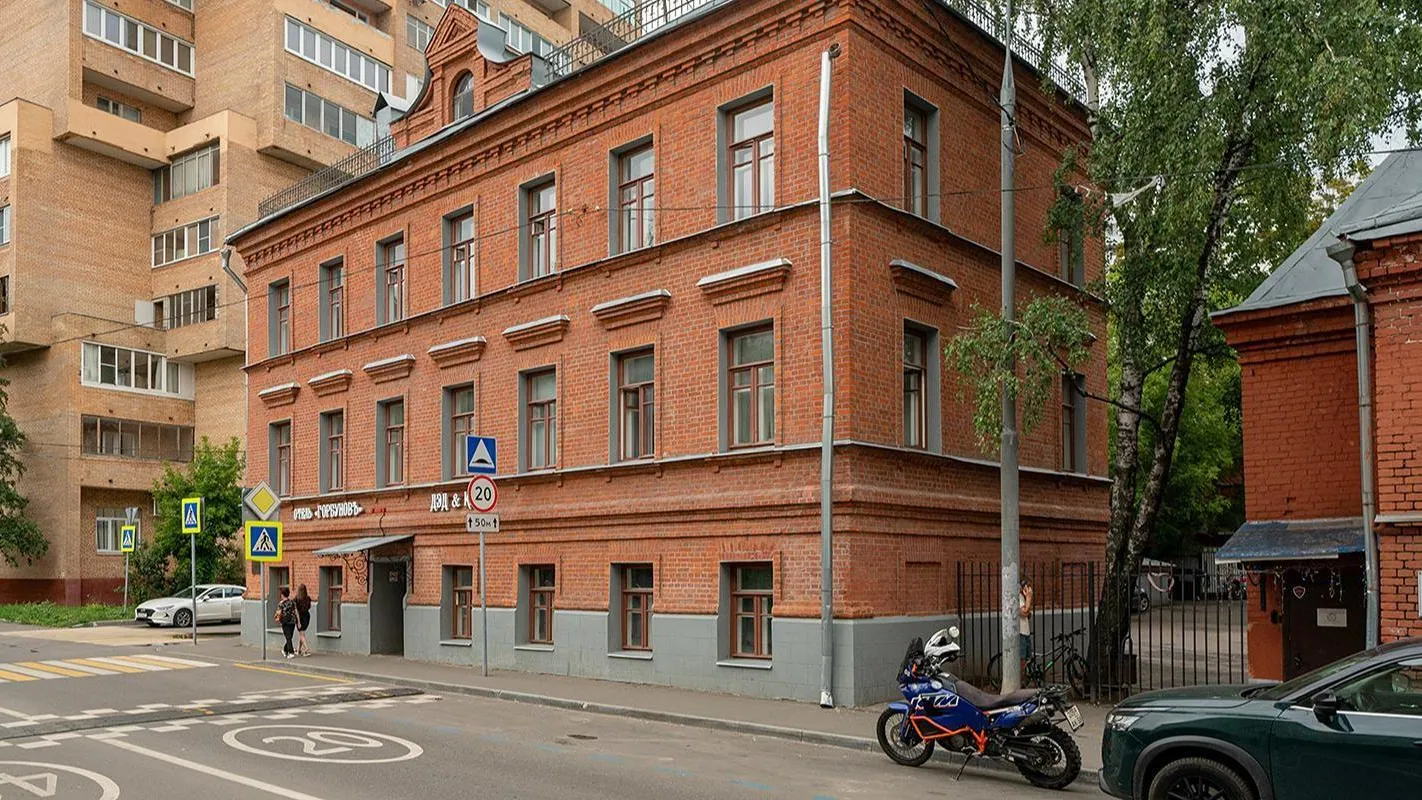 Москвичам рассказали о восстановлении исторических зданий в столице