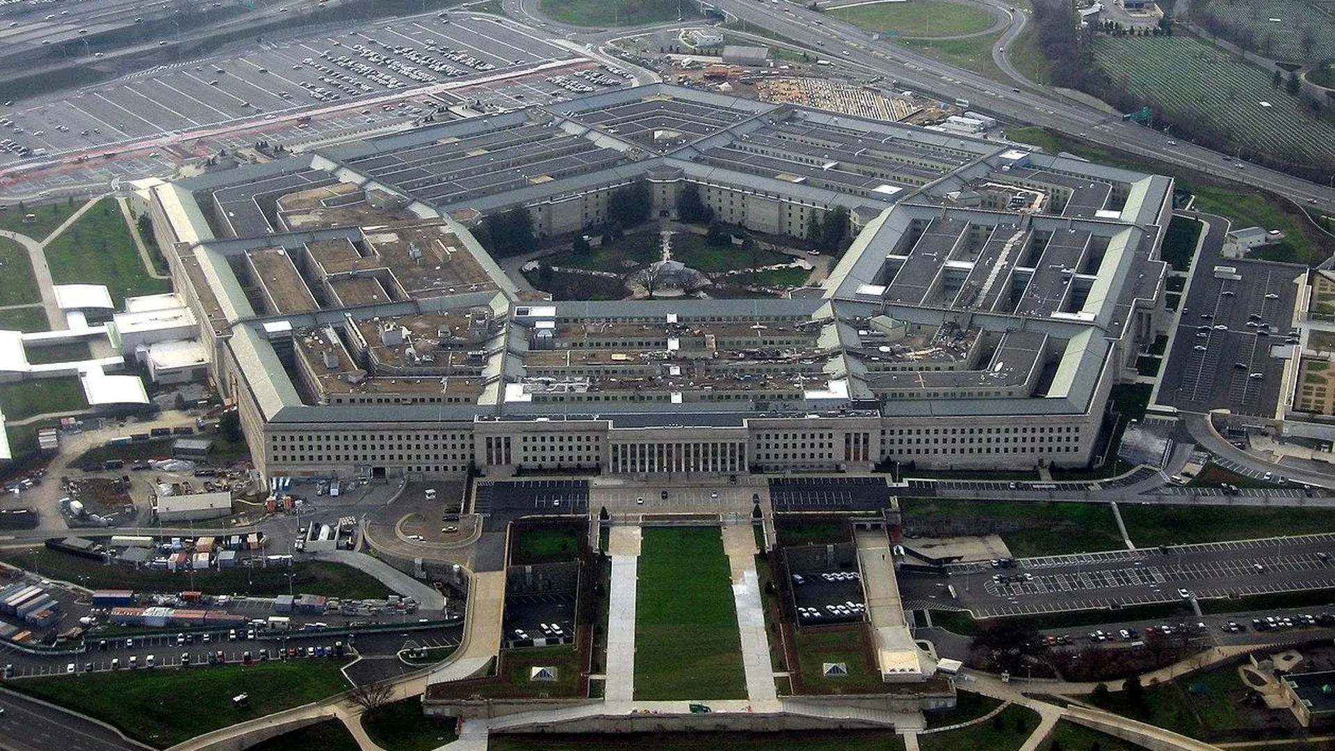 Пентагон уменьшил бюджет перевооружения на 10 млрд долларов