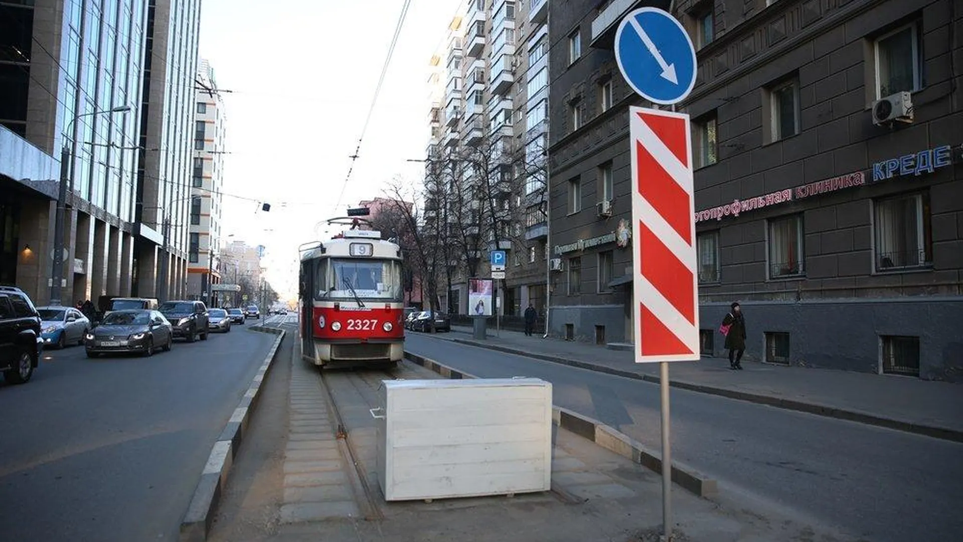 Движение трамваев маршрута №27 приостановили в районе Михалковской улицы Москвы из-за ДТП