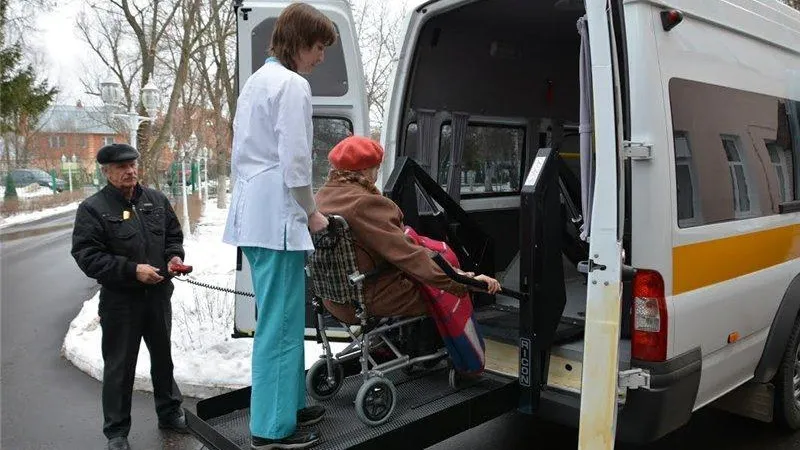 Порядка 500 жителей Московской области воспользовались услугой «Социальное такси»