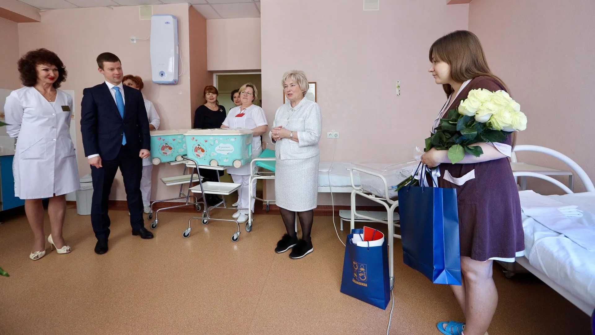 Московский областной перинатальный центр балашиха. Роддом балашиха сайт. Московский областной перинатальный центр г балашиха. Балашихинский роддом в саввино. Московский областной перинатальный центр балашиха.