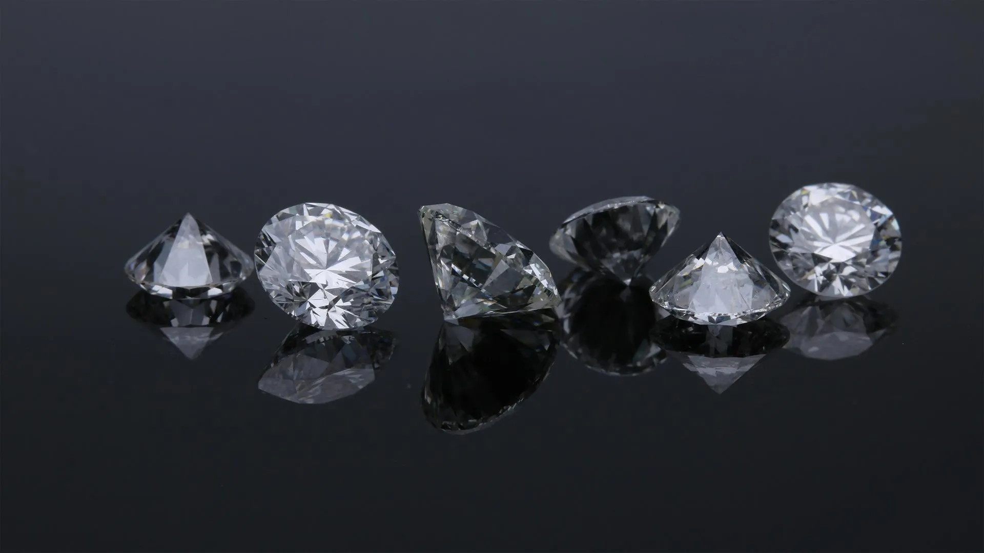 Индия в марте нарастила закупки алмазов из России более чем вдвое
