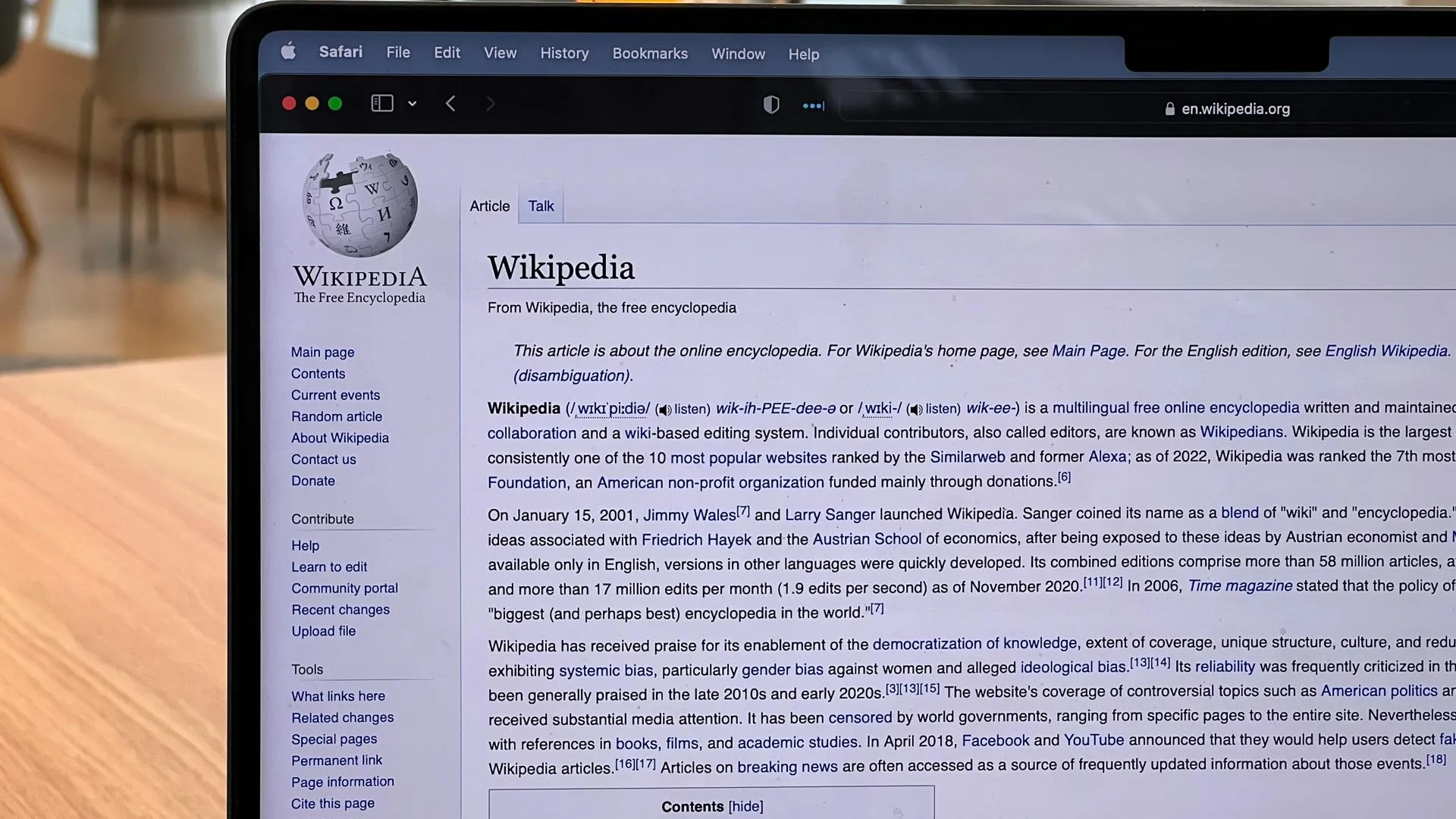 Не работают Steam и Wikipedia: в Рунете произошел глобальный сбой