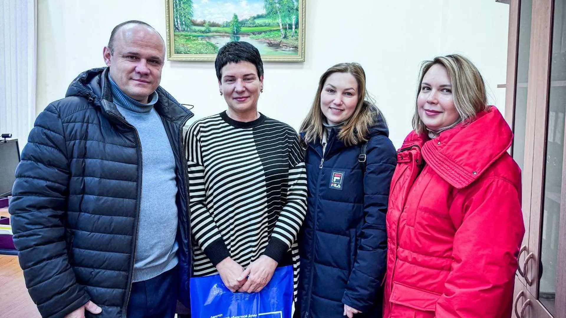 Помощники депутата Мособлдумы Черемисова поздравили Татьян Балашихи с их праздником