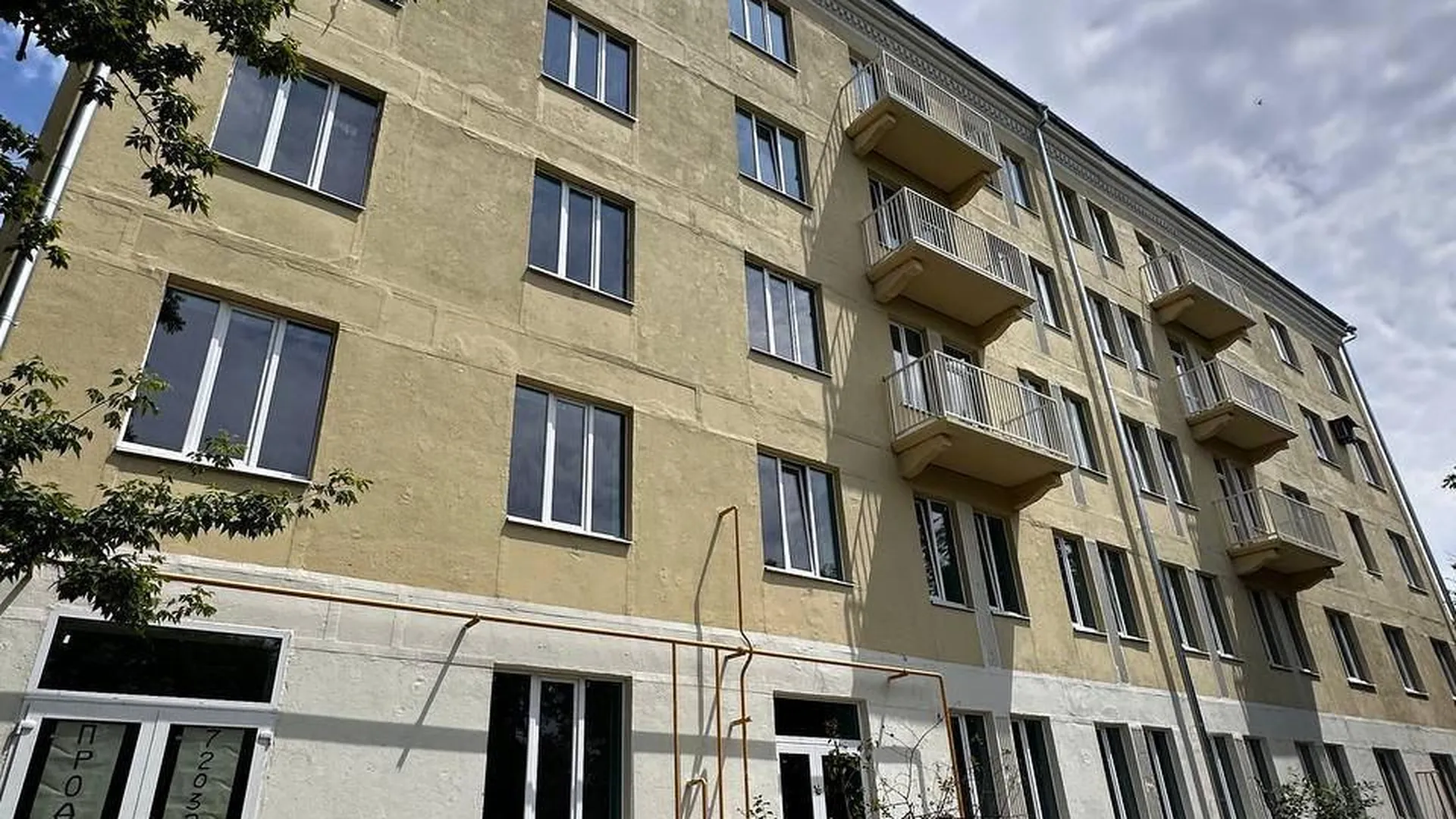 Завершены восстановительные работы МКД в переулке Нахимова в Мариуполе
