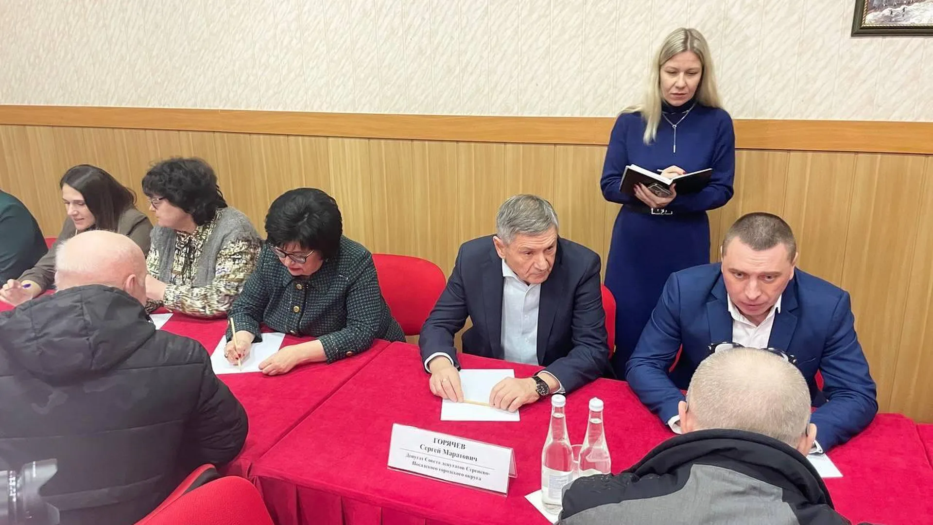 В Сергиевом Посаде проходит встреча главы округа с жителями