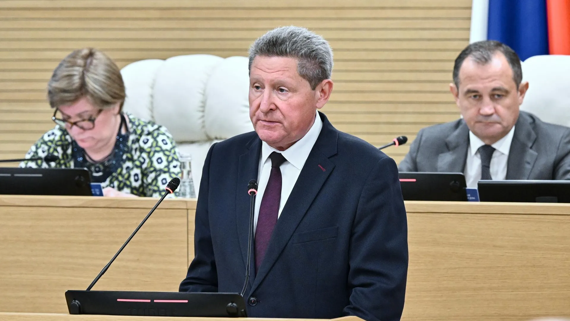 Депутат Мособлдумы Барсуков выступил на 85-м заседании регионального парламента