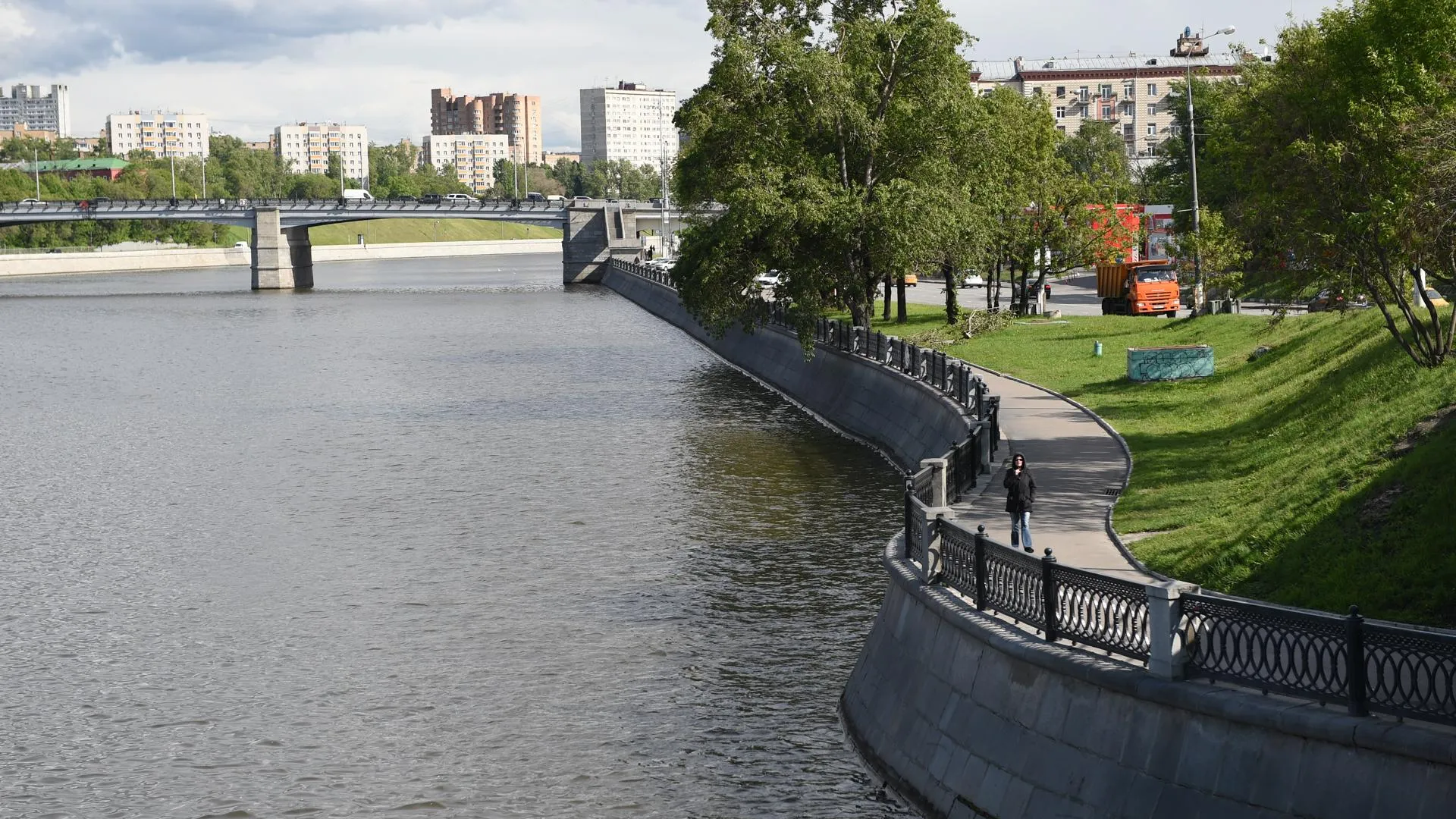 Около 80% территории вдоль Москвы‑реки благоустроят в ближайшие годы
