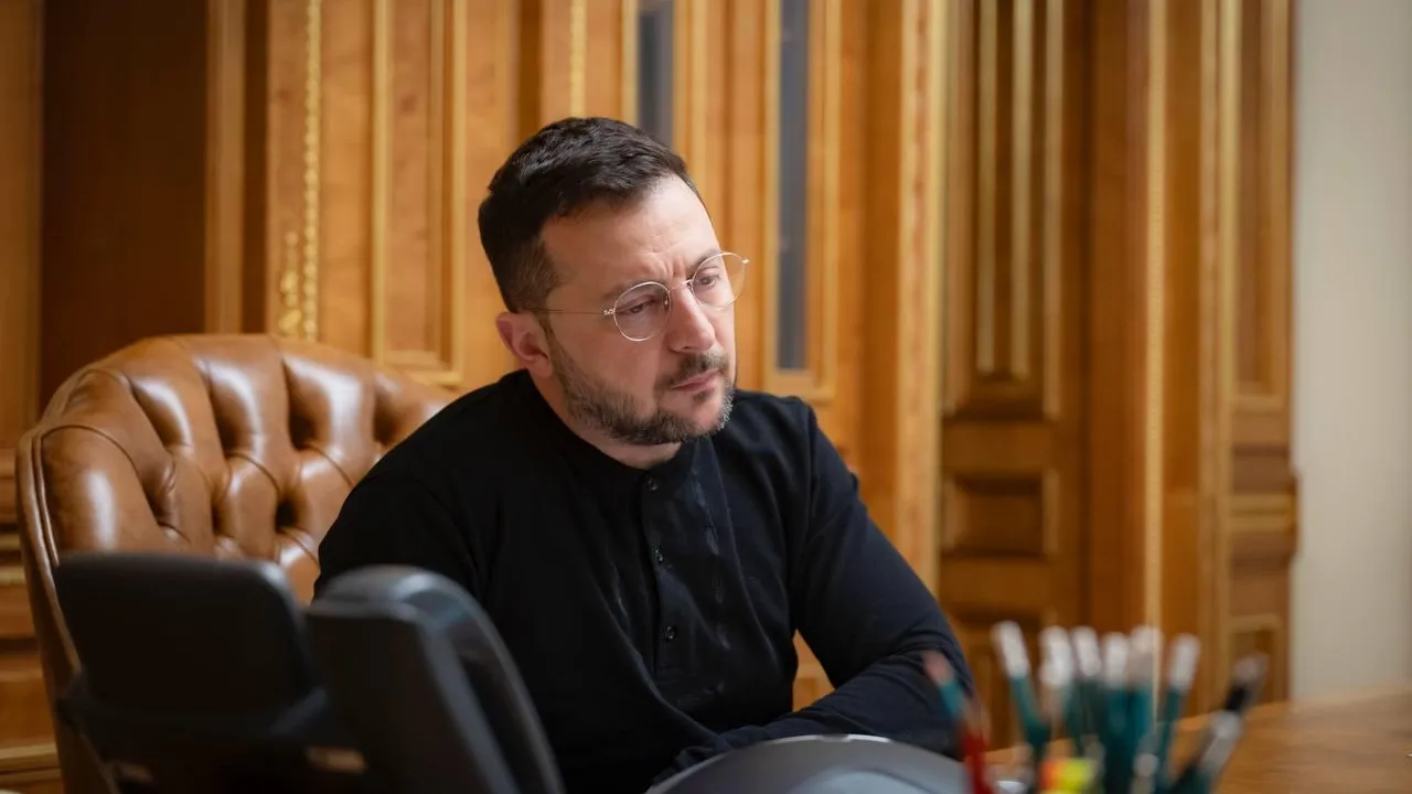 СВР: Штаты планируют устранить «зарвавшегося» Зеленского с помощью выборов