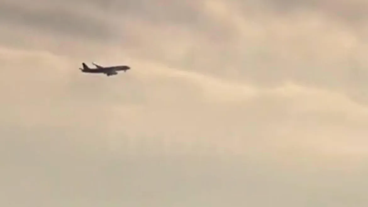 Опубликовано видео спасения пассажиров разбившегося в Казахстане самолета