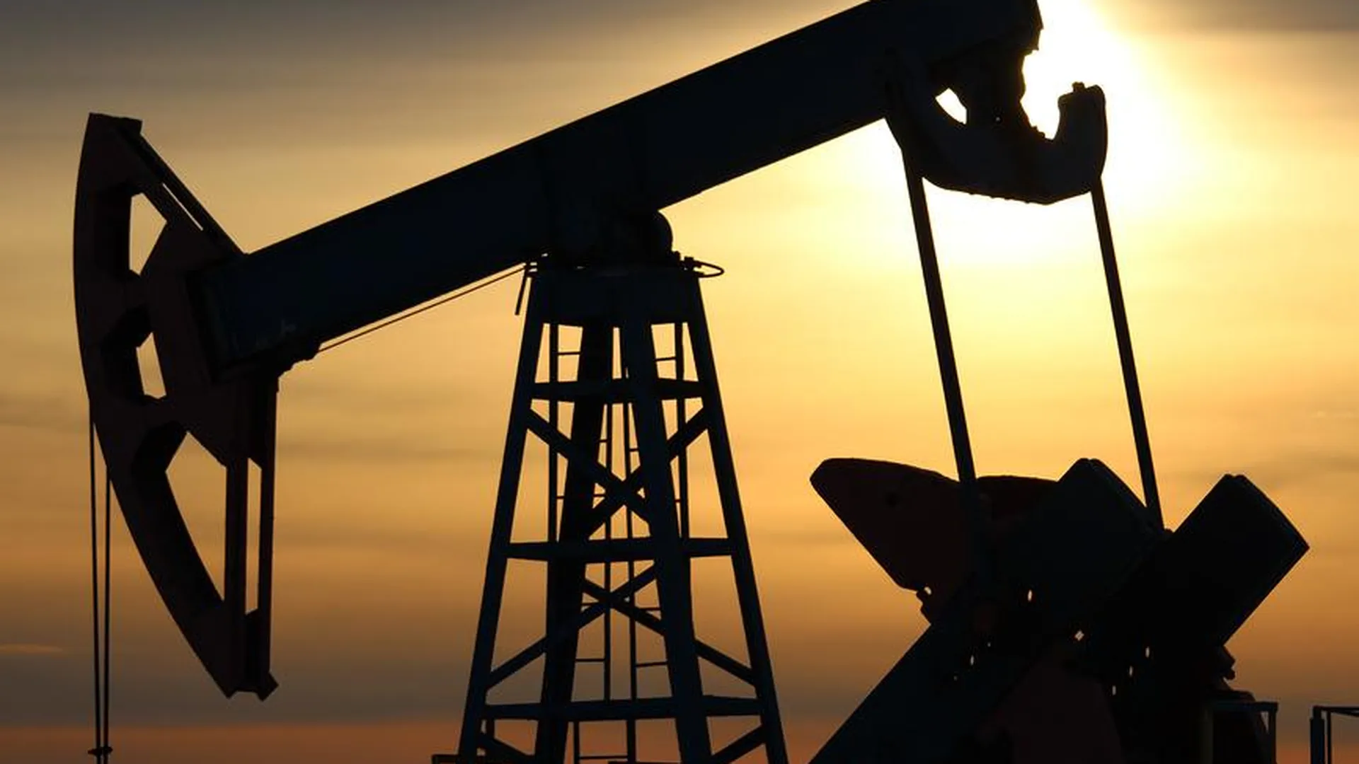 Нефтегазовые доходы в России выросли на 82,2%