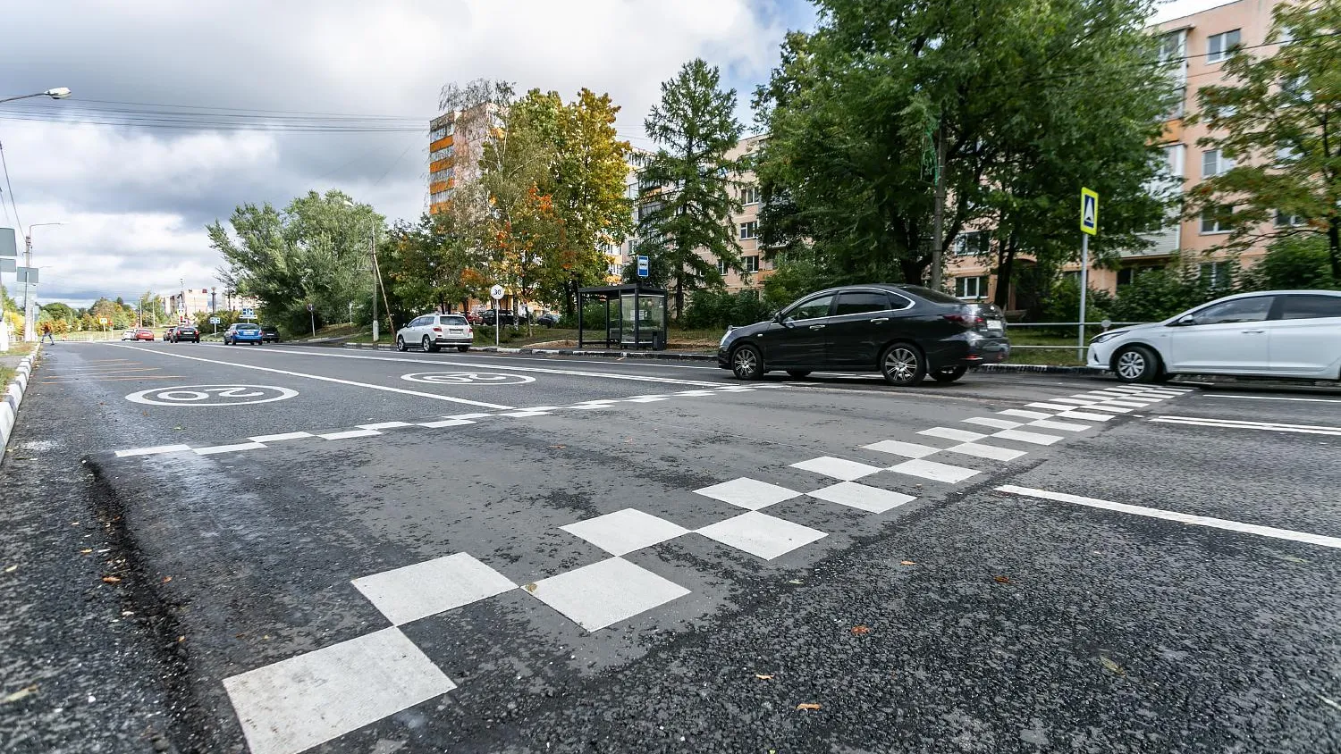 Дорожники Подмосковья отремонтировали искусственные неровности на 8 дорогах