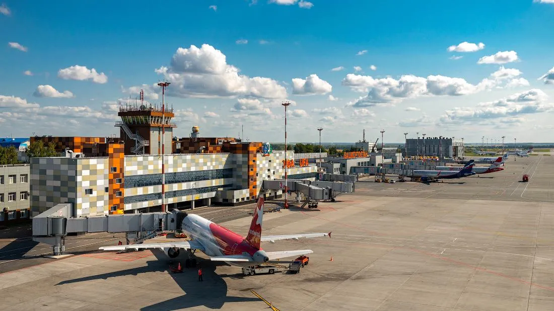 В аэропорту Уфы снова ввели ограничения на прием и выпуск самолетов