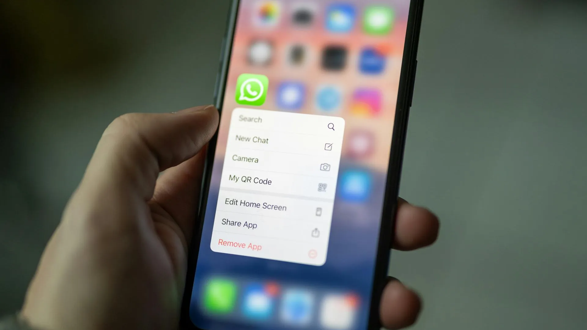 Экс-советник президента РФ оценил шансы блокировки WhatsApp* и Telegram