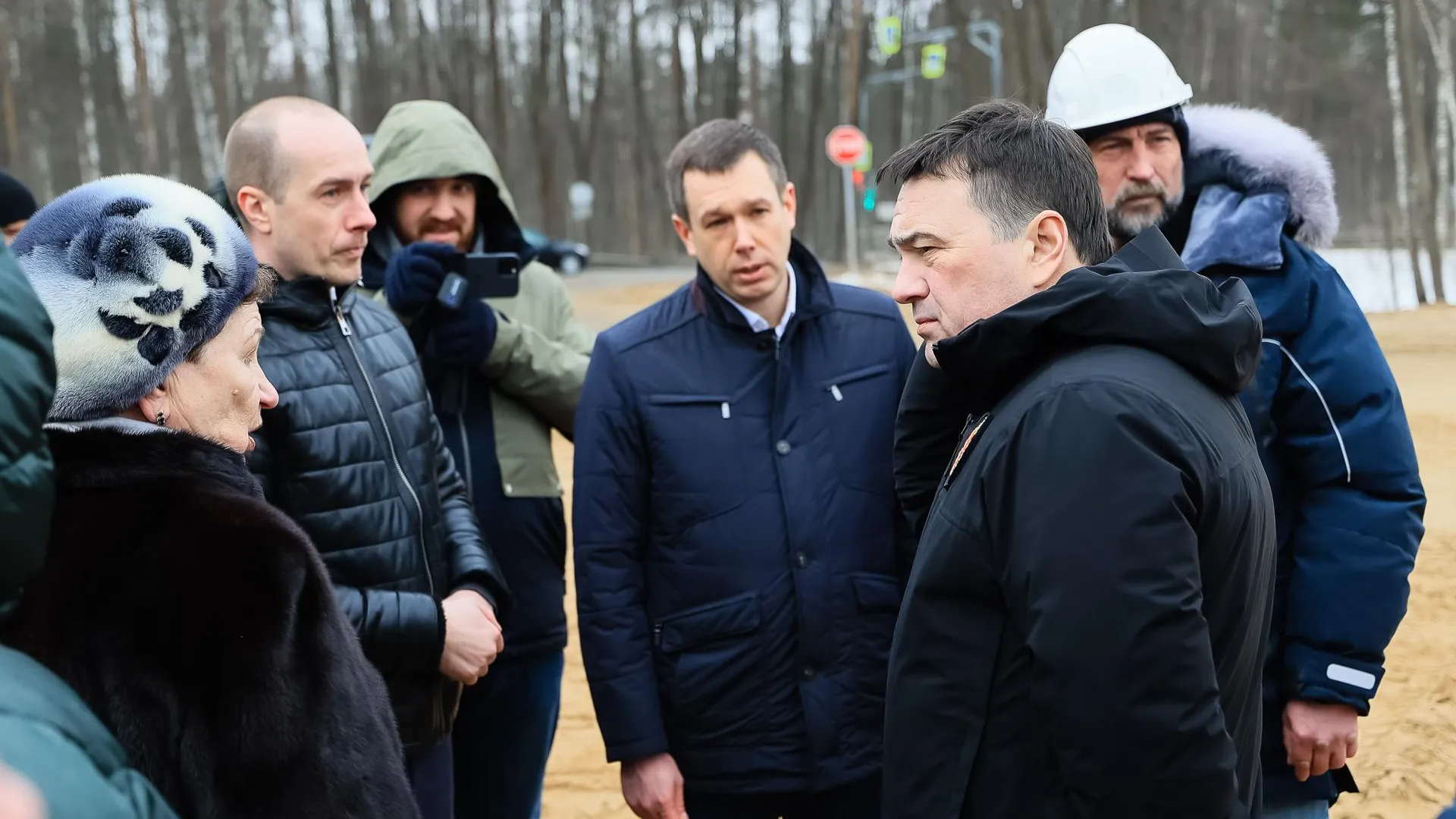 Андрей Воробьев посетил строительный участок Южно‑Лыткаринской автодороги