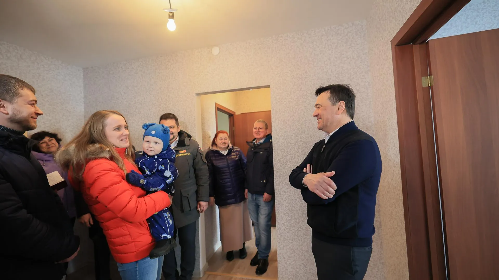 Губернатор Подмосковья проверил готовность квартир в ЖК «Северное сияние» для переселенцев