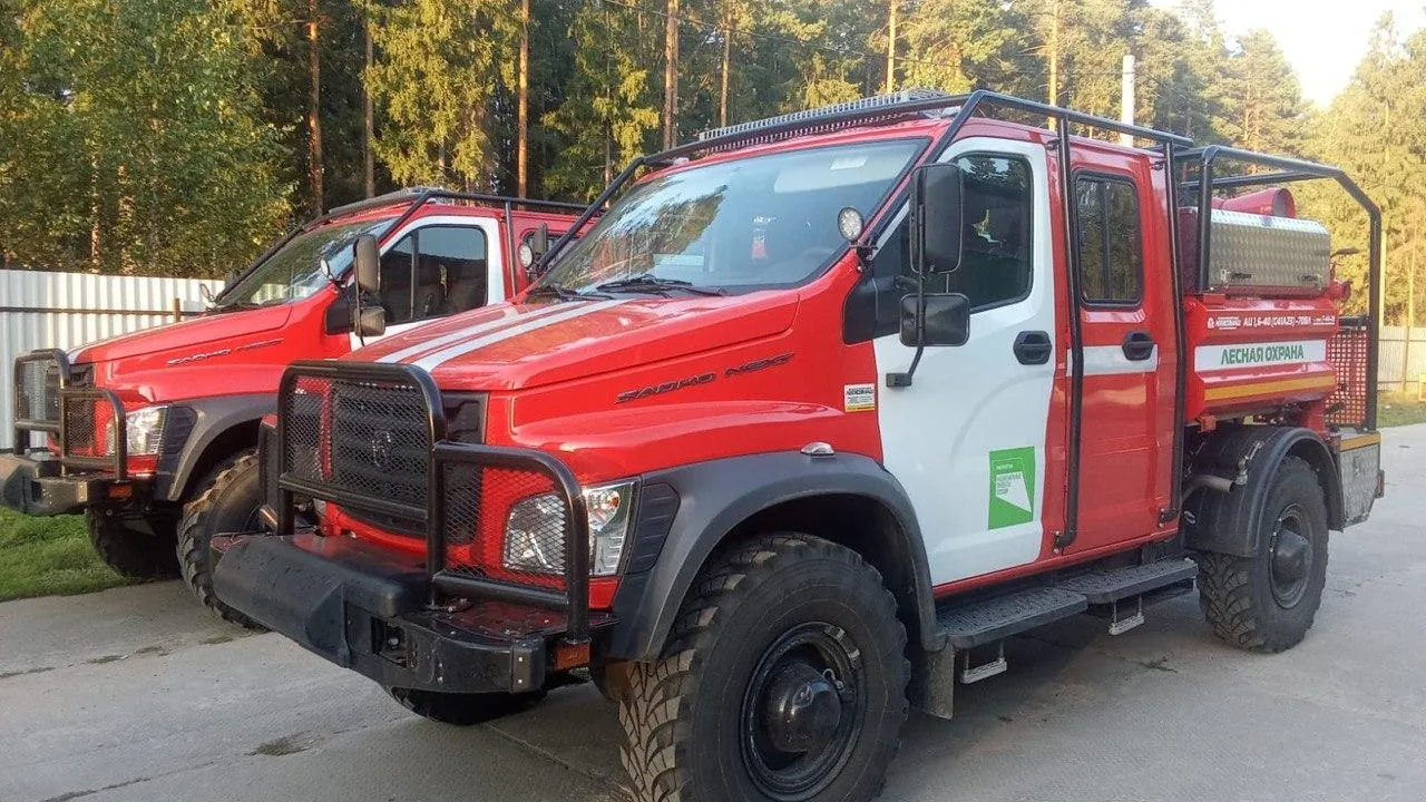 В лесопожарные формирования Подмосковья поступили две новые автоцистерны