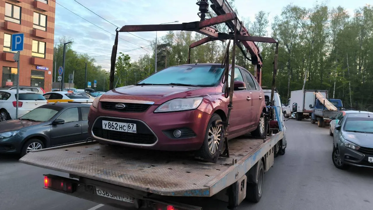 Порядка 100 автомобилей-нарушителей эвакуировано в Ленинском округе за 5 дней