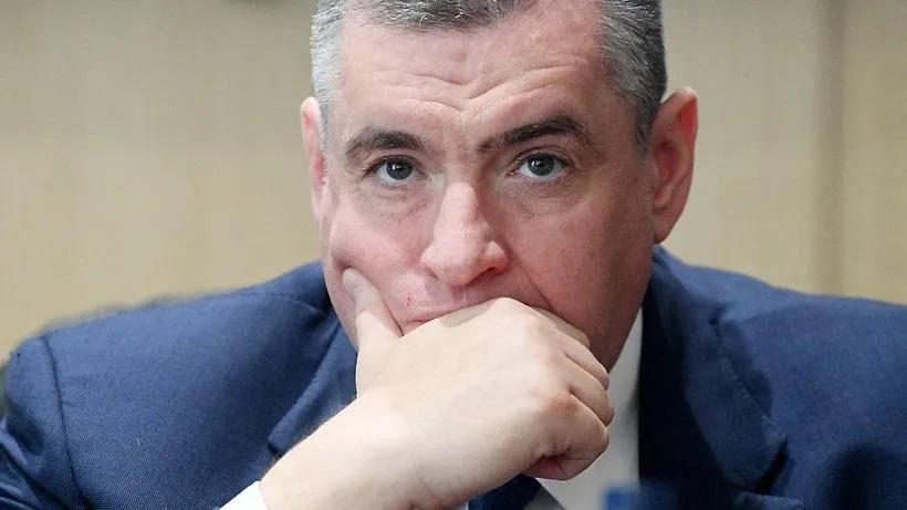 Слуцкий: гонорары дискредитирующих армию надо отправить на поддержку молодежи