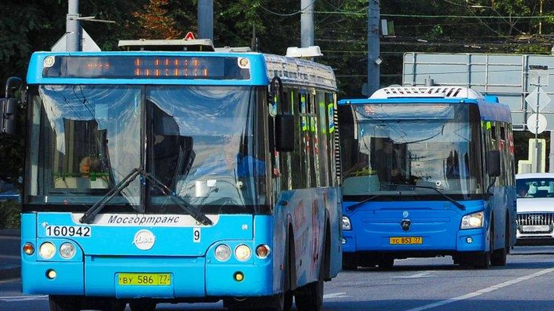 Автобус москва. Направление автобуса. 400 экспресс зеленоград. Наземный транспорт москвы. Направление автобуса.