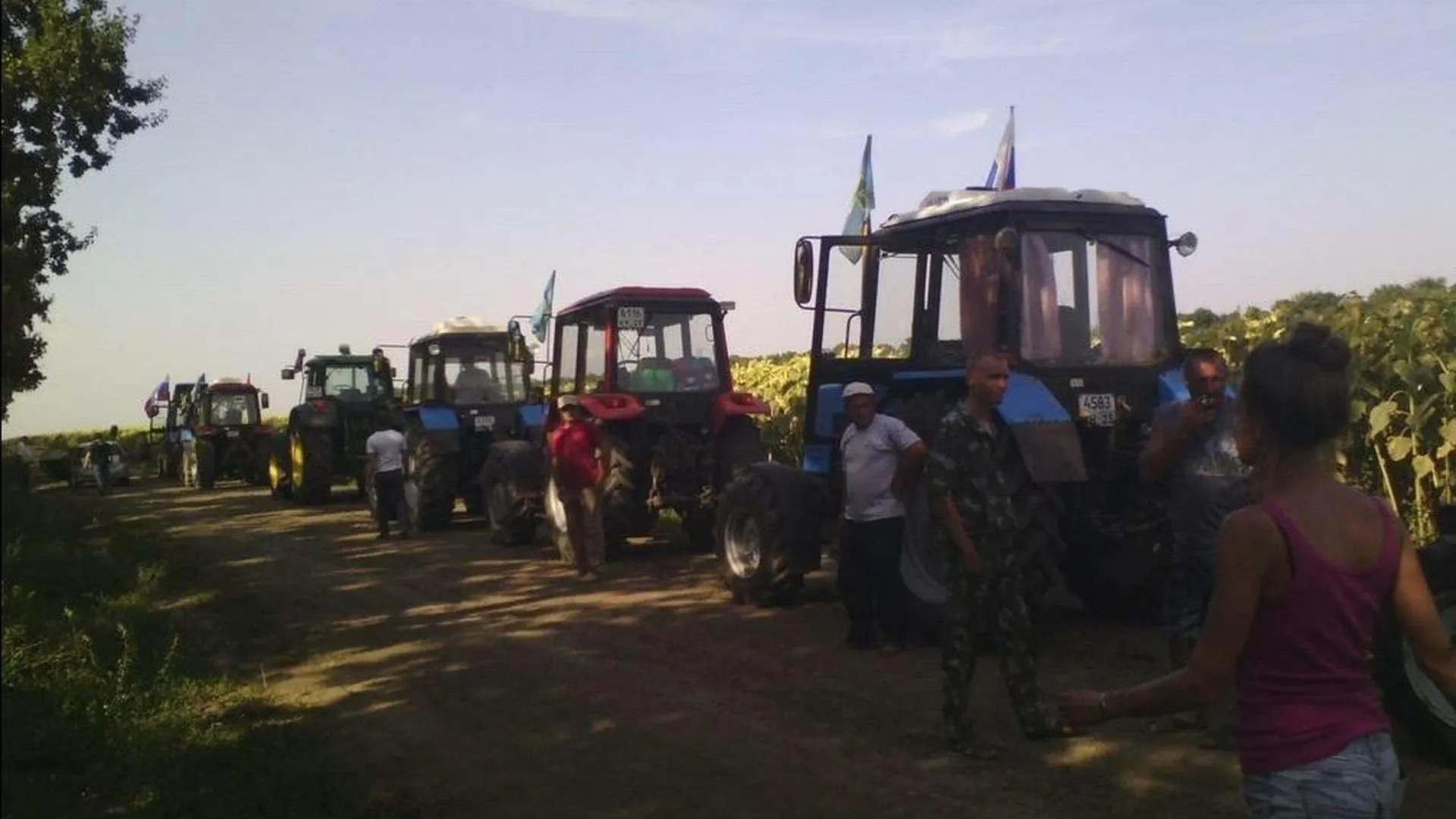 «Тракторный марш» кубанских фермеров на Москву остановили