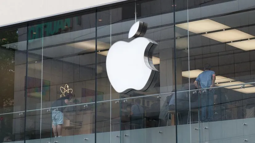 Акции упали: Apple больше не самая дорогая в мире компания
