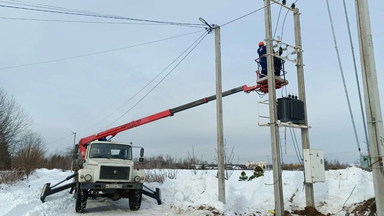 455 км ЛЭП планируют построить и реконструировать в Подмосковье в 2025 году