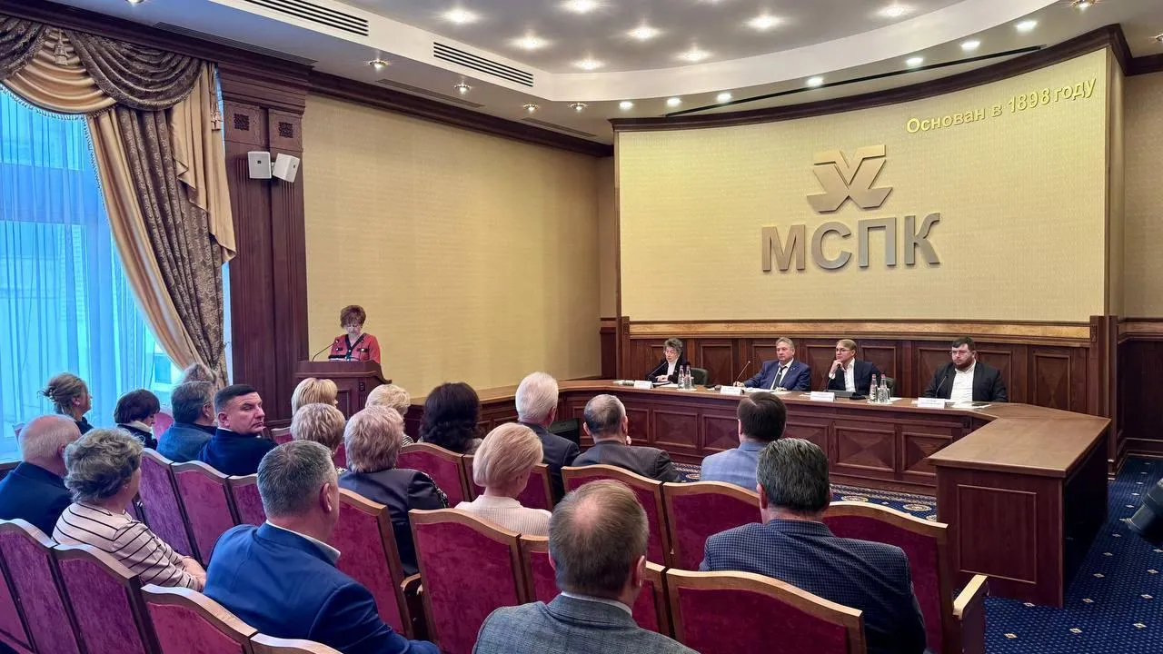 Министр Подмосковья Сергей Двойных встретился с председателем Мособлпотребсоюза