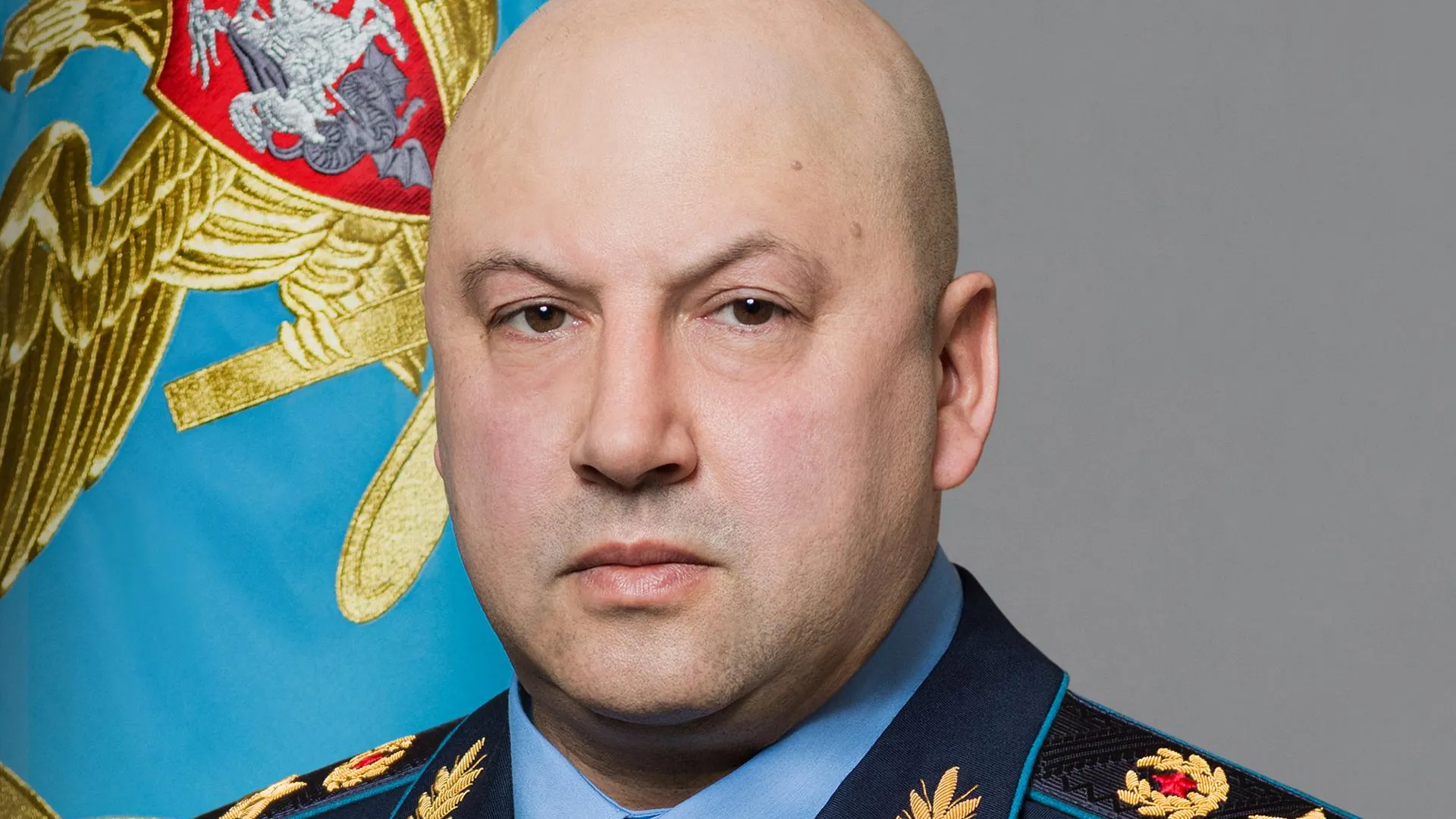 «Рыбарь»: генерал Суровикин прилетел в Москву