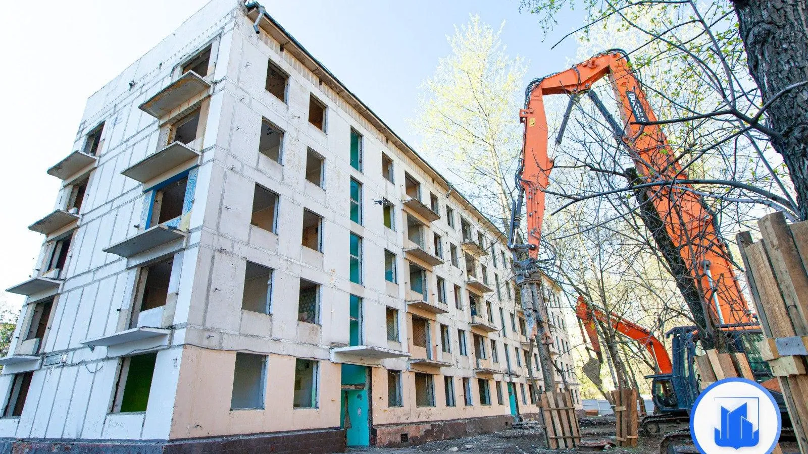 Загрутдинов: 7 домов в поселении Мосрентген снесли по реновации