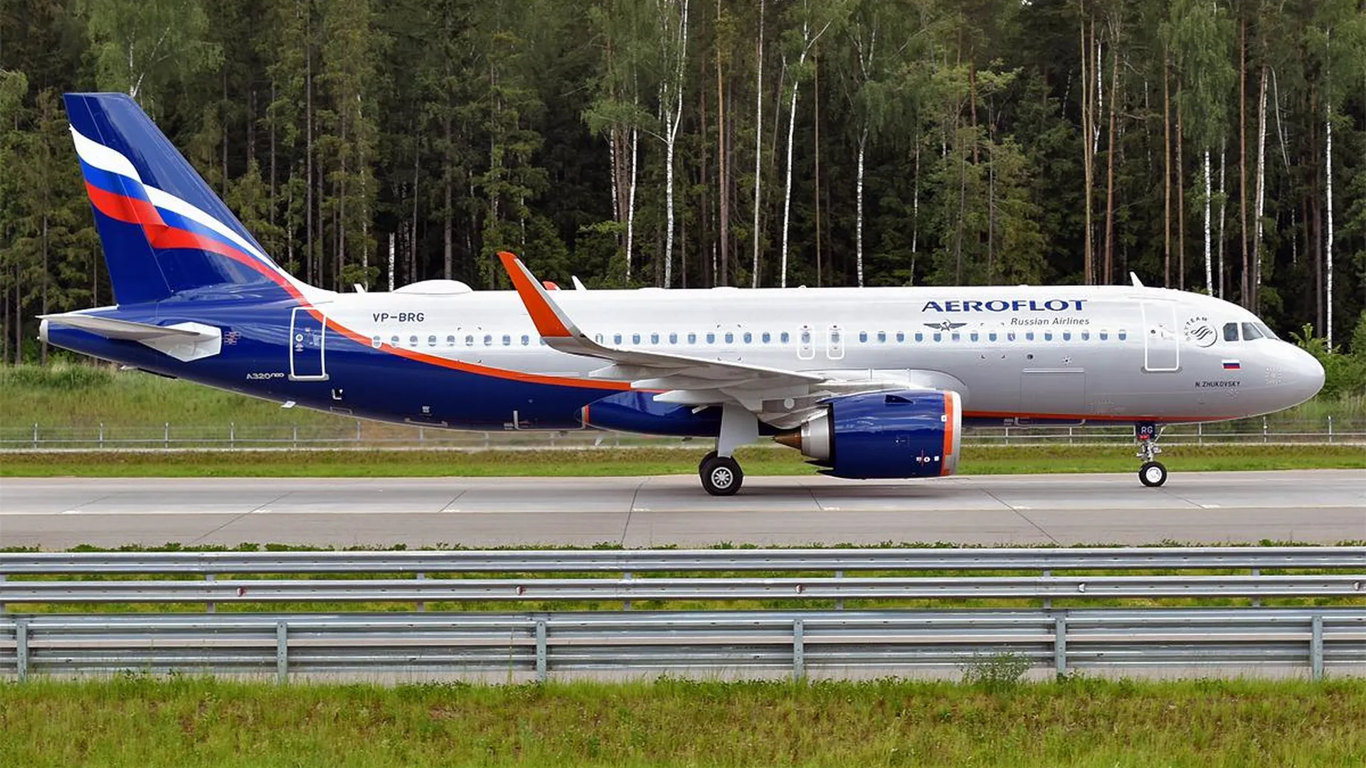 Пассажиры «Аэрофлота» более 7 часов не могли вылететь из Сочи в Москву