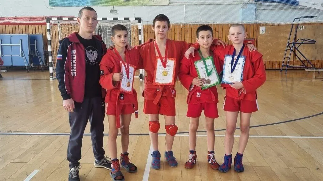 Спортсмены Серпухова приняли участие в первенстве по самбо