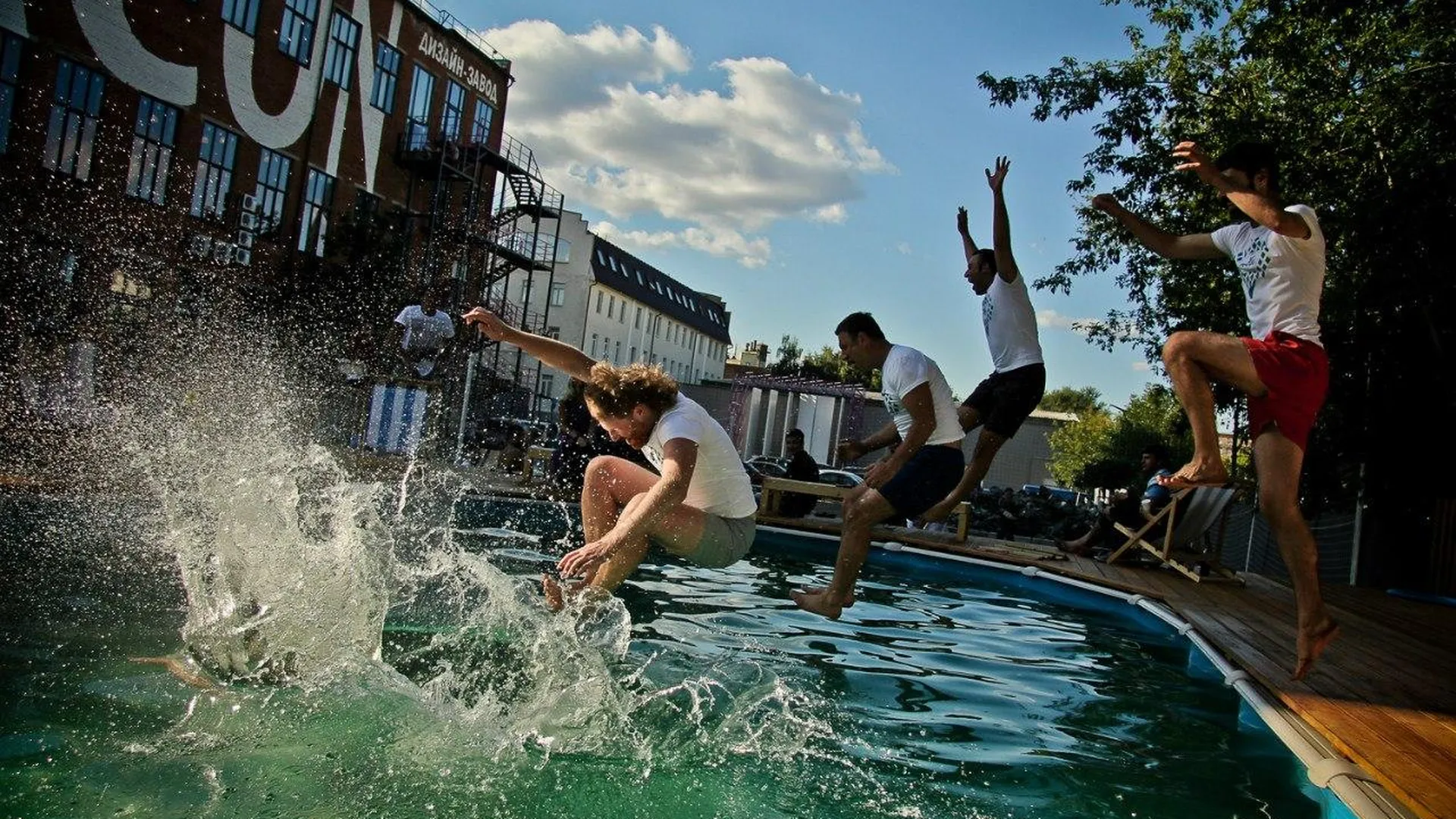 11 открытых бассейнов в Москве, где можно купаться летом 2016 года