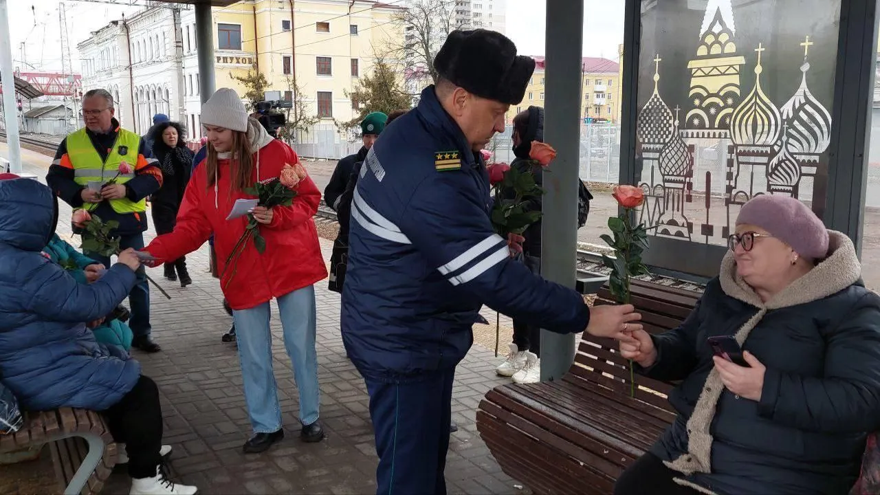 На 40 ж/д станциях Подмосковья проходит акция «Сохрани себе жизнь»